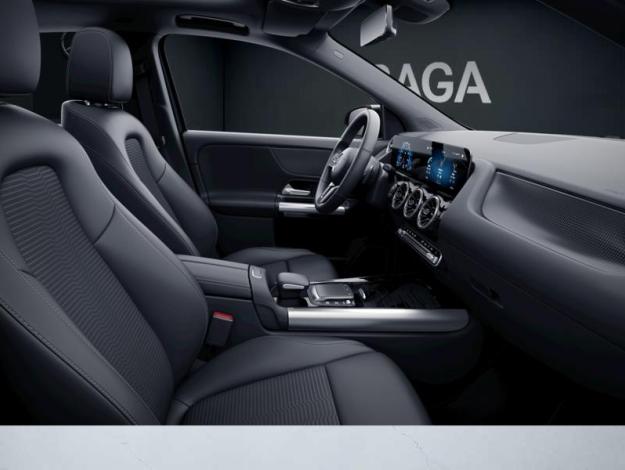 MERCEDES-BENZ GLA 200 Progressive Line Pack Progressive 