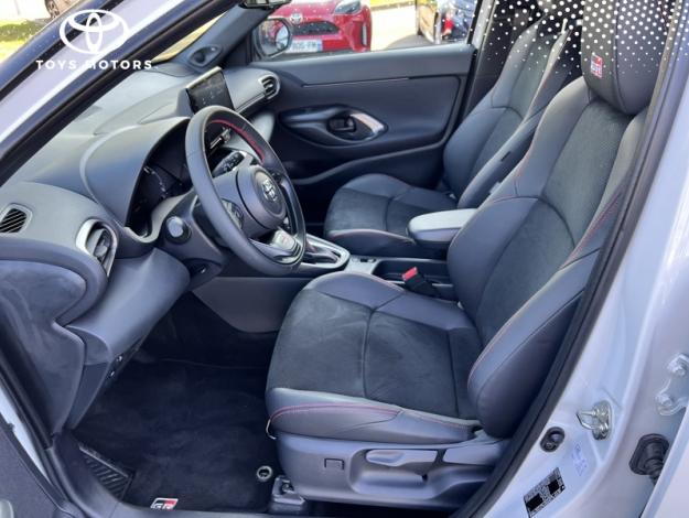 TOYOTA Yaris Cross Hybride 1.5 HYBRID 116H GR SPORT AUTO  1.5 116 ch 