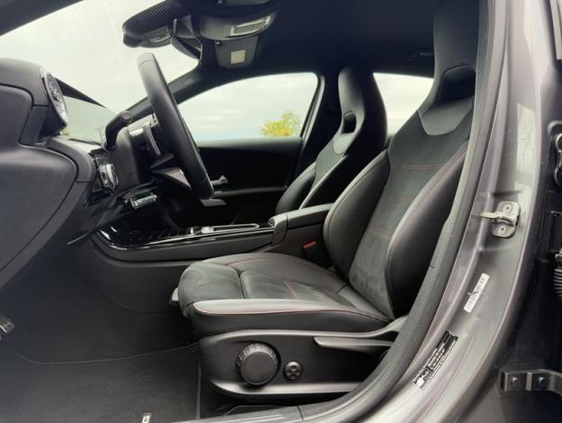 MERCEDES-BENZ Classe A 180 AMG Line  