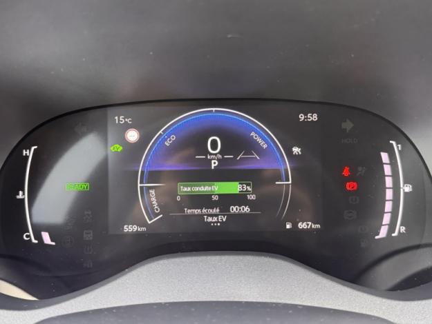 TOYOTA Yaris Hybride Hybride 116h Design  YARIS HYBRIDE MC24 116H DESIGN PACK COURTOISIE