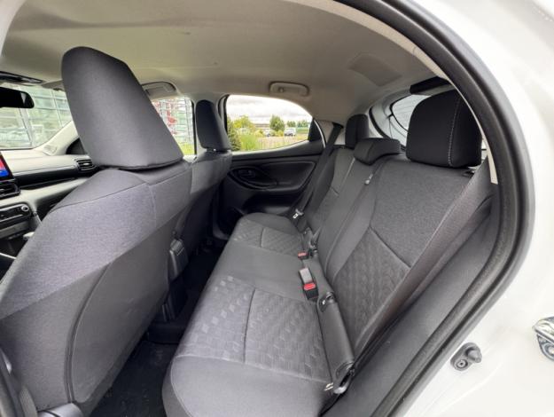 TOYOTA Yaris Hybride Hybride 116h Design  YARIS HYBRIDE MC24 116H DESIGN PACK COURTOISIE