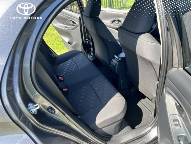 TOYOTA Yaris Hybride Hybride 116h Design  YARIS HYBRIDE 116H DESIGN PACK VD MY25