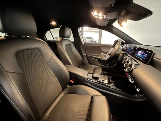 MERCEDES-BENZ Classe A 180 d Progressive Line  