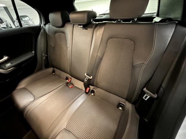 MERCEDES-BENZ Classe A 180 d Progressive Line  
