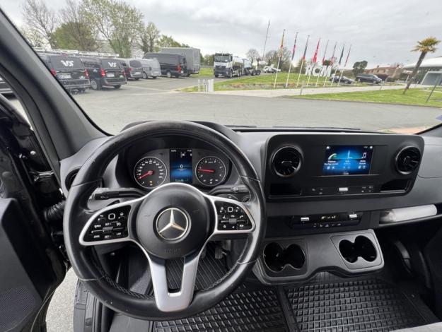 MERCEDES-BENZ Sprinter 214 FG 33 PRO TRACTION  
