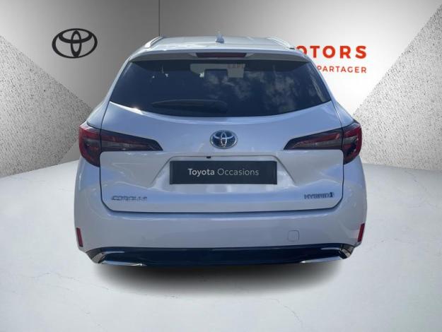 TOYOTA Corolla Touring Sports Hybride 140h Design   