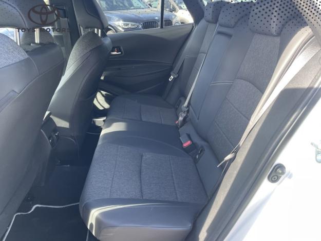TOYOTA Corolla Touring Sports Hybride 140h Design   