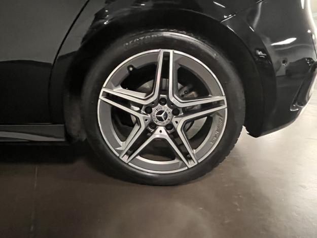 MERCEDES-BENZ Classe A 180 d AMG Line AMG Line 