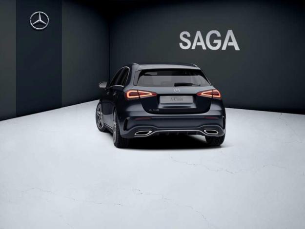 MERCEDES-BENZ Classe A 180 AMG Line  
