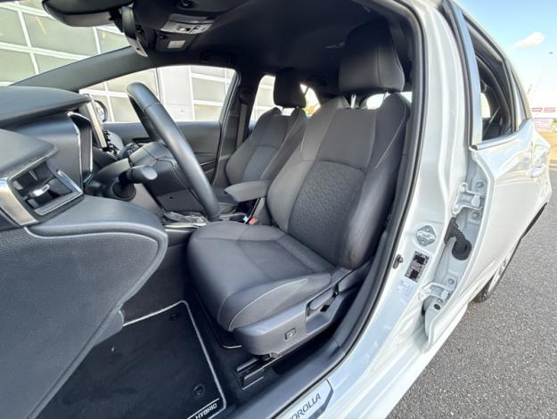 TOYOTA Corolla Hybrid Dynamic Business  1.8 122 ch 