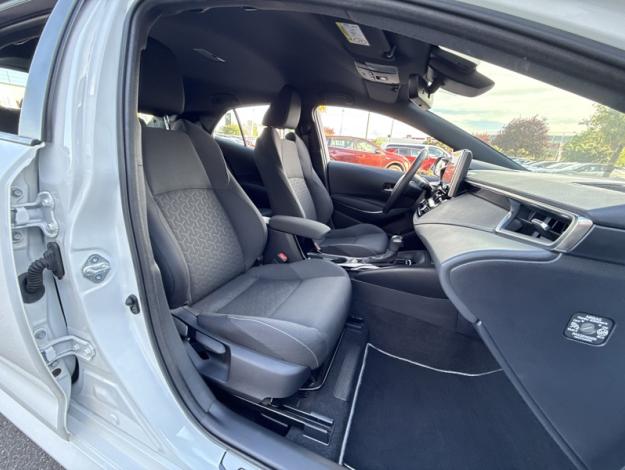 TOYOTA Corolla Hybrid Dynamic Business  1.8 122 ch 