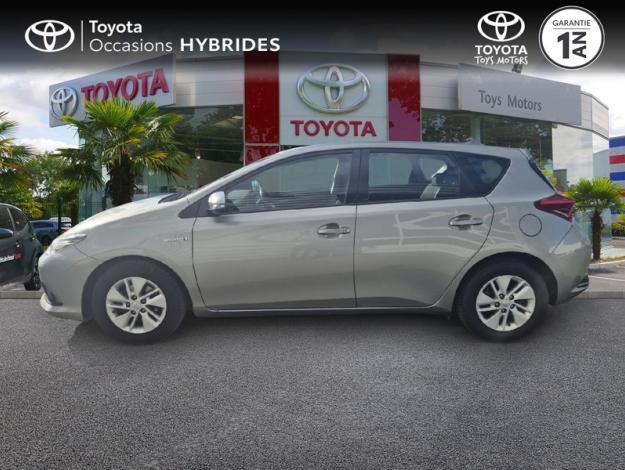 TOYOTA Auris Hybride 136h Tendance Business  