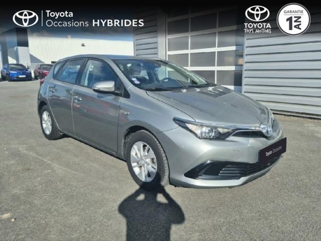 TOYOTA Auris Hybride 136h Tendance Business  