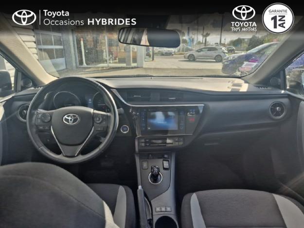 TOYOTA Auris Hybride 136h Tendance Business  