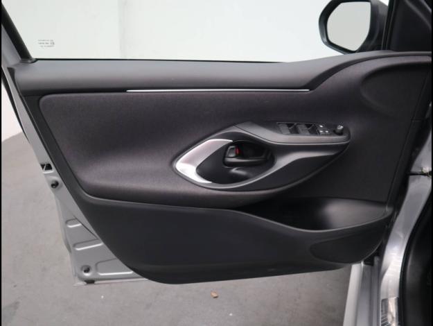 TOYOTA Yaris 70 VVT-i Design  YARIS NG 70 VVT I DESIGN MY22