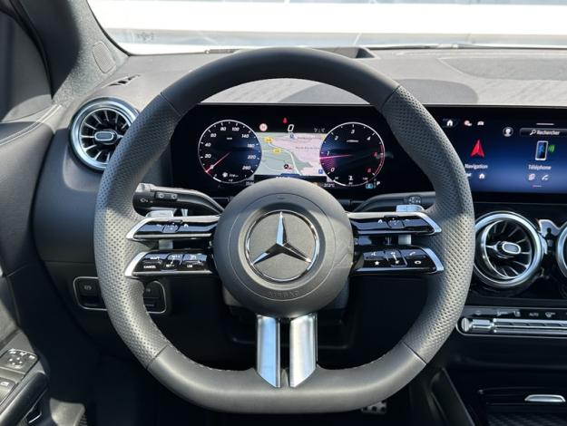 MERCEDES-BENZ GLA 200 d AMG Exclusive Design  GLA 200 d AMG Exclusive Design