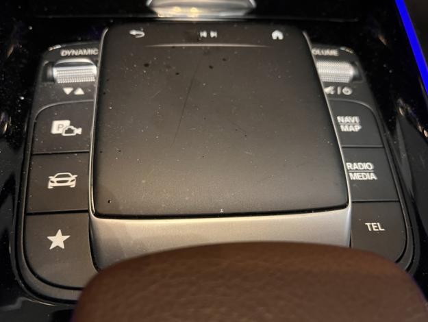 MERCEDES-BENZ GLA 200 d AMG Line  GLA 200 d AMG Line