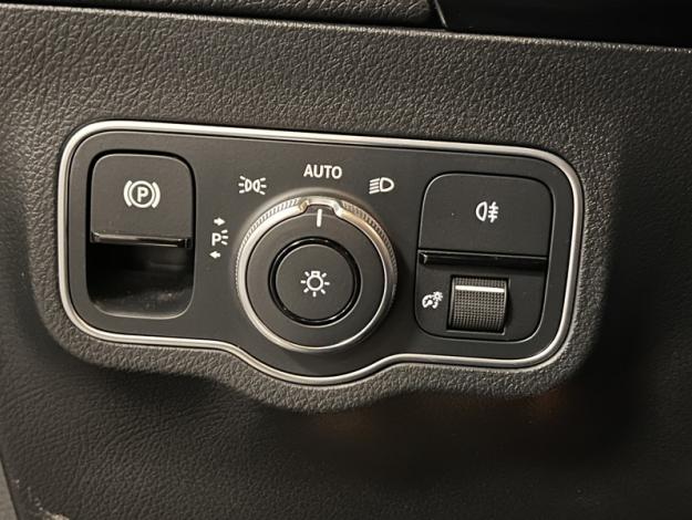 MERCEDES-BENZ EQA 250+ Business Line  EQA 250+ Business Line