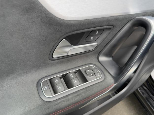 MERCEDES-BENZ CLA Shooting Brake CLA 250 e Shooting Brake AMG Line AMG Line 