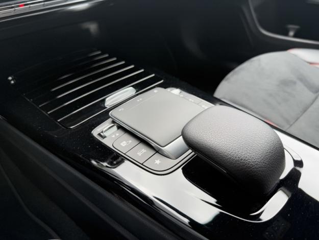 MERCEDES-BENZ CLA Shooting Brake CLA 250 e Shooting Brake AMG Line AMG Line 