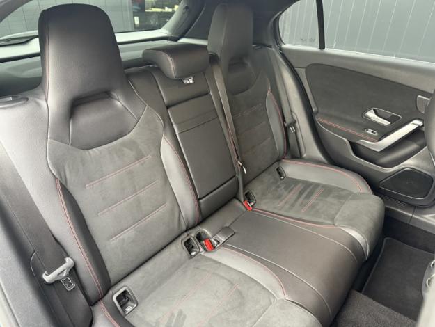 MERCEDES-BENZ Classe A 200 d AMG Line  