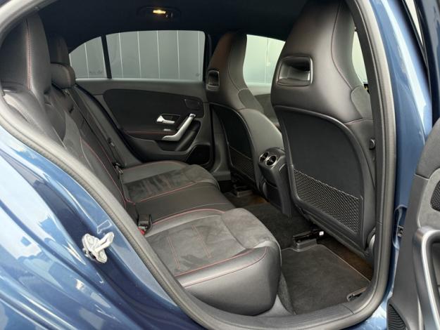 MERCEDES-BENZ Classe A 200 d AMG Line  