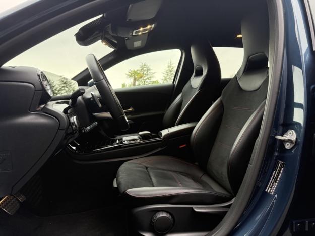 MERCEDES-BENZ Classe A 200 d AMG Line  