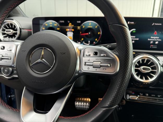 MERCEDES-BENZ Classe A 200 d AMG Line  