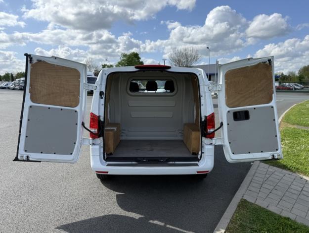 MERCEDES-BENZ Vito 116 BlueTEC Mixto Compact Select 