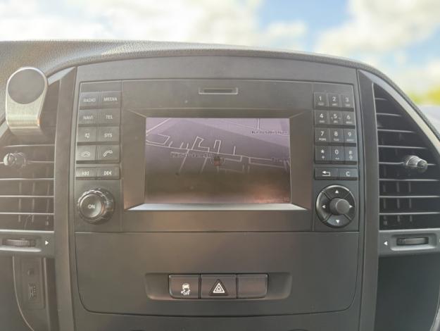 MERCEDES-BENZ Vito 116 BlueTEC Mixto Compact Select 