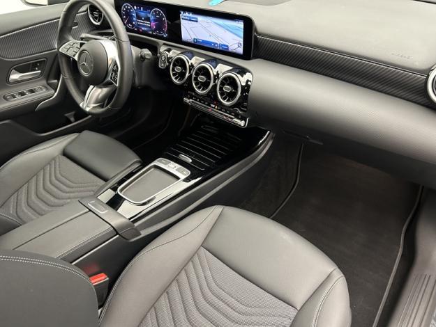 MERCEDES-BENZ Classe A 180 Berline Progressive Line Progressive Line 