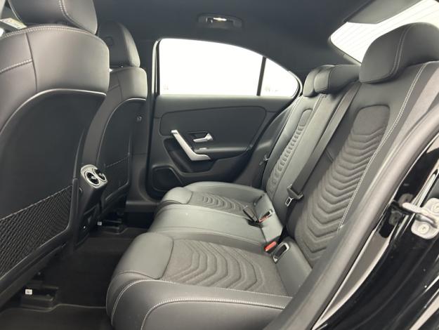 MERCEDES-BENZ Classe A 180 Berline Progressive Line Progressive Line 
