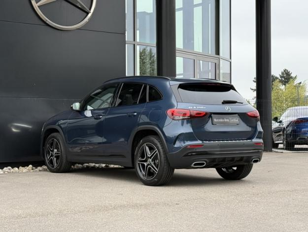 MERCEDES-BENZ GLA 250 e AMG Line  