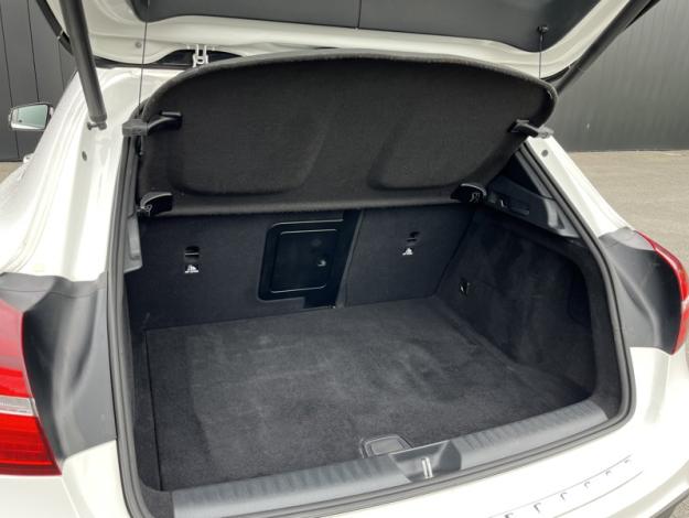 MERCEDES-BENZ GLA 220 d Starlight Edition  Classe GLA/ X156 GLA 220 d Starlight Edition