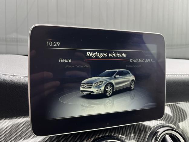 MERCEDES-BENZ GLA 220 d Starlight Edition  Classe GLA/ X156 GLA 220 d Starlight Edition