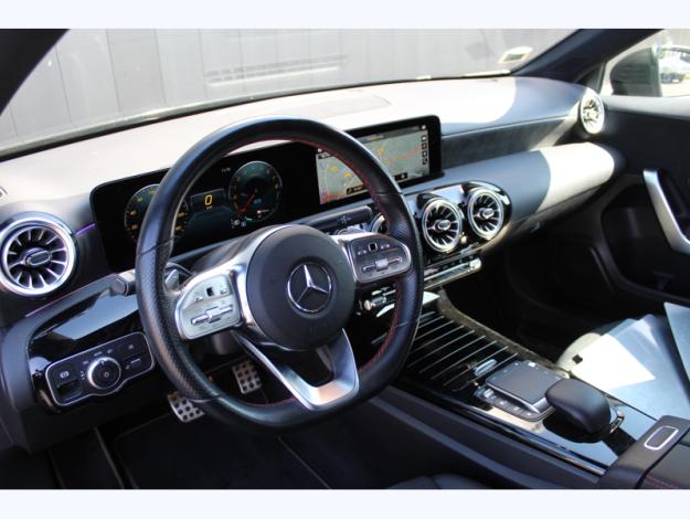 MERCEDES-BENZ Classe A 250 e AMG Line  