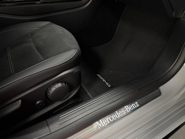 MERCEDES-BENZ CLA Coupé CLA 200 d Coupé AMG Exclusive Design  CLA 200 d Coupé AMG Exclusive Design