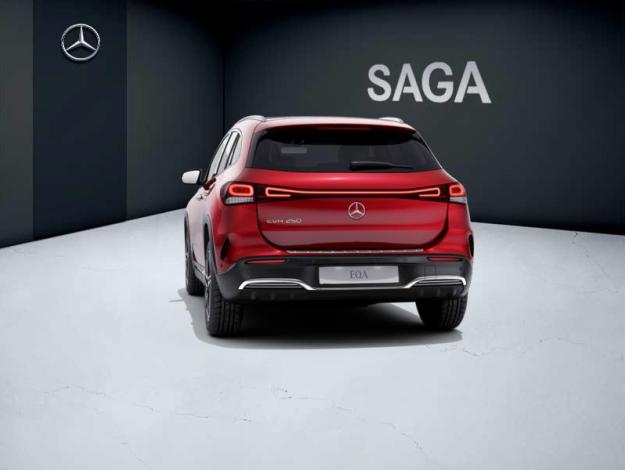 MERCEDES-BENZ EQA 250 AMG Line  