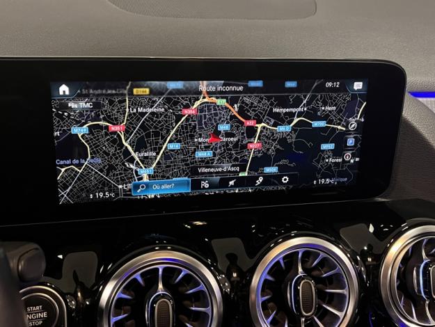 MERCEDES-BENZ GLA 200 d  Business Line  