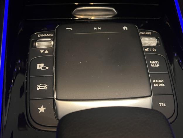 MERCEDES-BENZ GLA 200 d  Business Line  