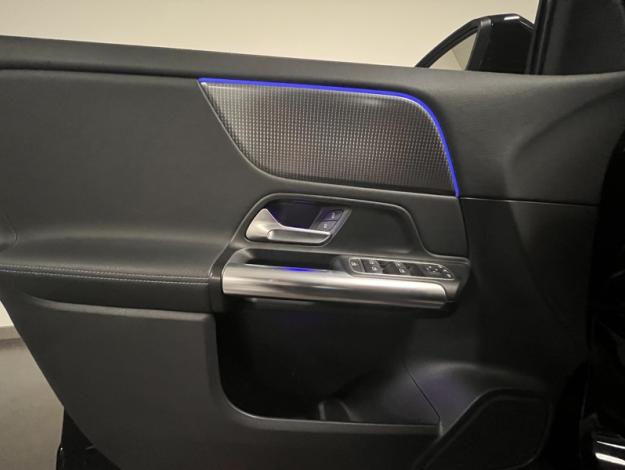 MERCEDES-BENZ GLA 200 d  Business Line  
