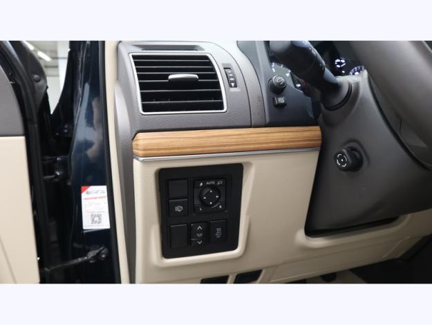 TOYOTA Land Cruiser 177 D-4D Légende 7 places BVM MY20  