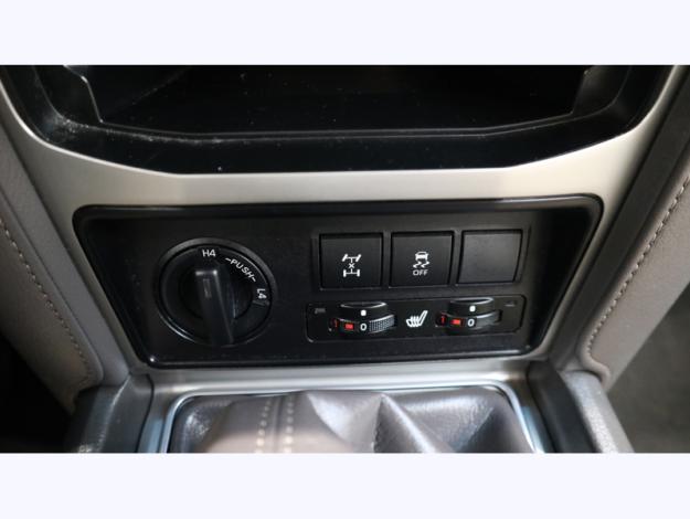 TOYOTA Land Cruiser 177 D-4D Légende 7 places BVM MY20  