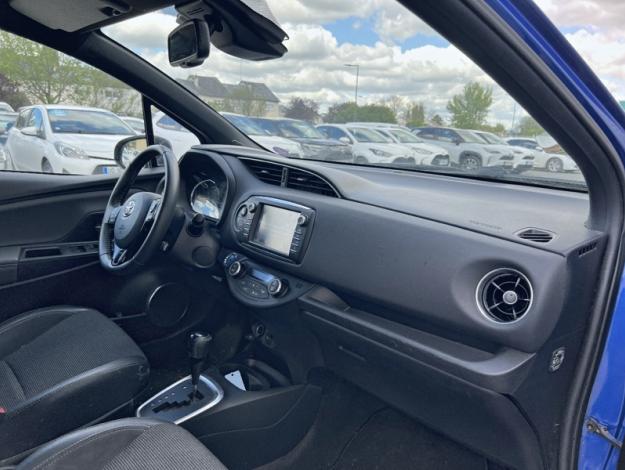 TOYOTA Yaris Hybride Yaris III Ph3 100h Chic 5p  