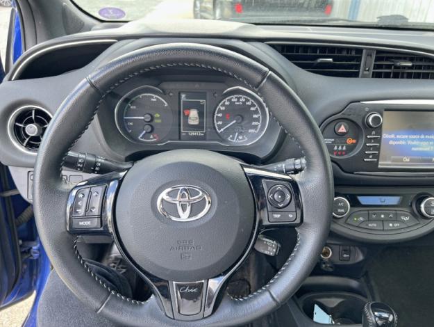 TOYOTA Yaris Hybride Yaris III Ph3 100h Chic 5p  