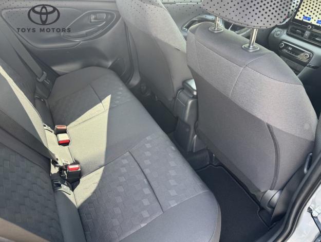 TOYOTA Yaris Hybride Hybride 116h Design  YARIS HYBRIDE 116H DESIGN PACK VD MY25