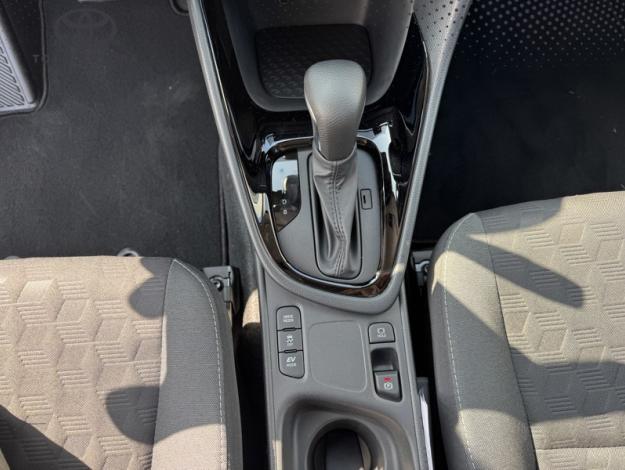 TOYOTA Yaris Hybride Hybride 116h Design  YARIS HYBRIDE 116H DESIGN PACK VD MY25