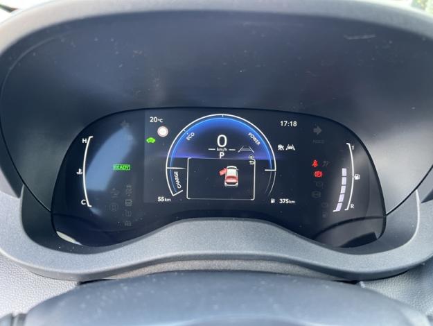 TOYOTA Yaris Hybride Hybride 116h Design  YARIS HYBRIDE 116H DESIGN PACK VD MY25