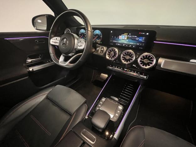 MERCEDES-BENZ GLB 200 d AMG Line  GLB 200 d AMG Line