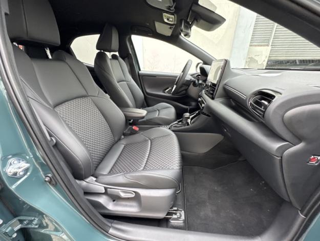 TOYOTA Yaris Hybride Hybride 130h Collection  YARIS HYBRIDE 130H COLLEC TECHNO VD MY25